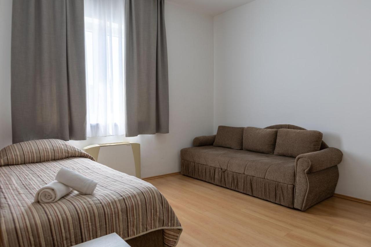 Porto Hotel 3*